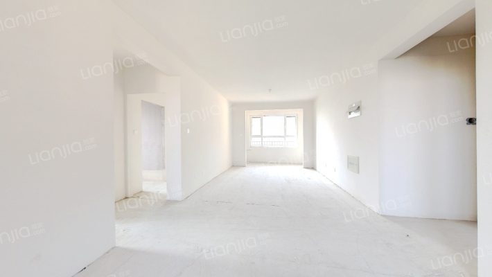 此房南北通透三居，中高楼层，采光视野好！！！-客厅