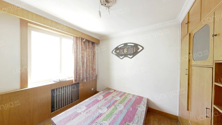 房本满五年，税费低，南北通透，采光好-卧室E