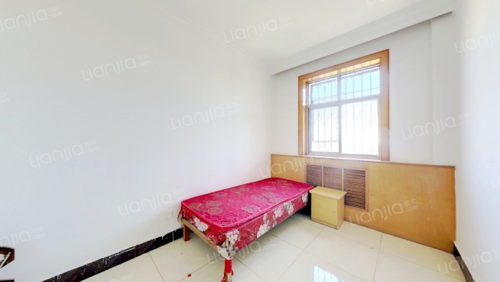 槐林新村 3室2厅 南 北-卧室A