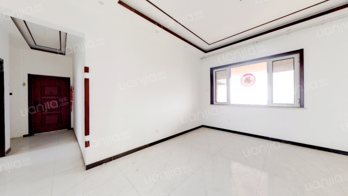 香邑溪谷顶层大三居，简装空房，看房方便-客厅