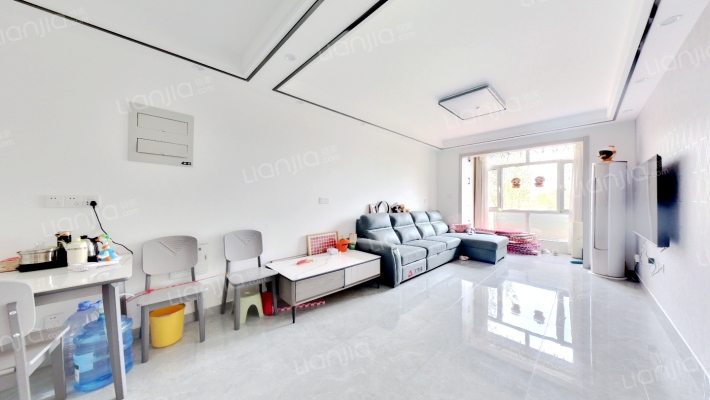 出售 香邑溪谷上园  南向两居 精装修 满二-客厅