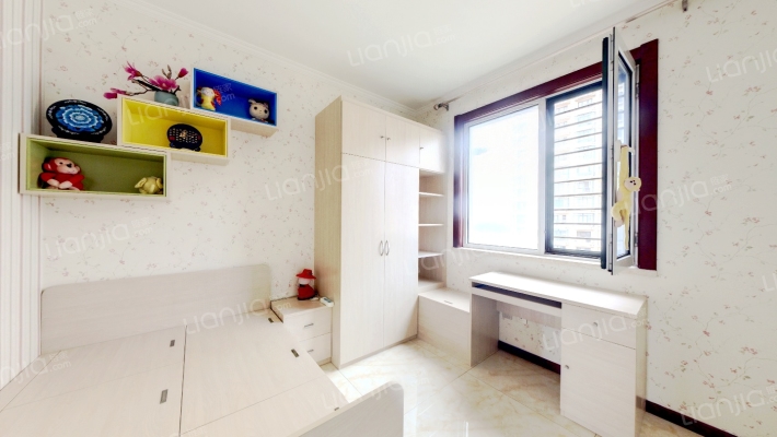 南北通透，单卫三居，全明格局。-卧室B