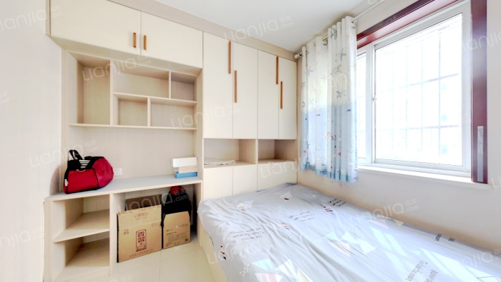 燕赵花园环境楼层两居室，精装、拎包入住-卧室A