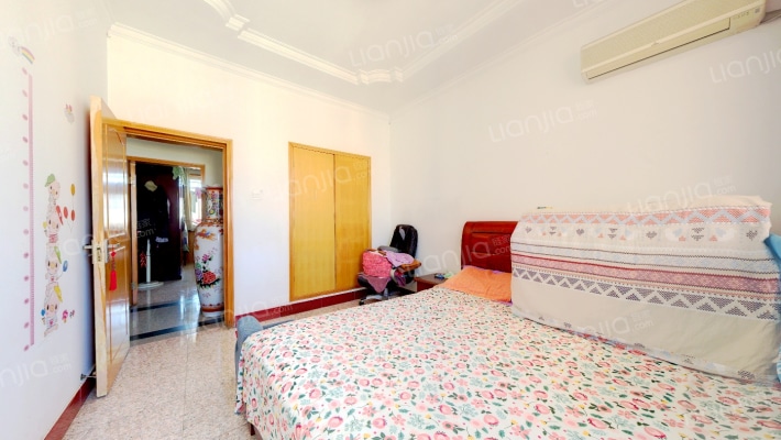 新星小区 3室2厅 南 北-卧室A