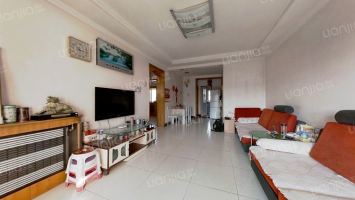 政法街旁精装修两居室出售南北通透户型号-客厅