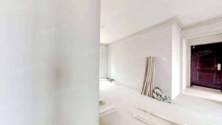 华融现代城 3室1厅 南 北-客厅