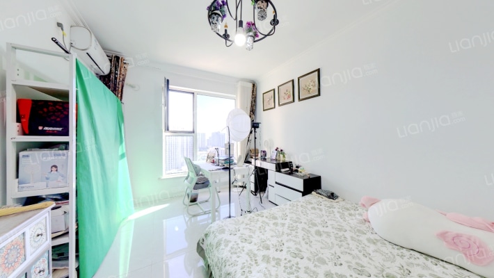 位置好 南北通透大三居 采光好 视野好 楼层好-卧室C