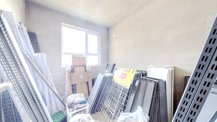 楼栋位置好可以达到全天采光，户型好，视野好-卧室B