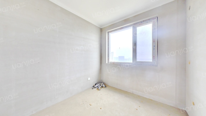 华融现代城，南北通透三居，房本满二，业主诚意出售-卧室C