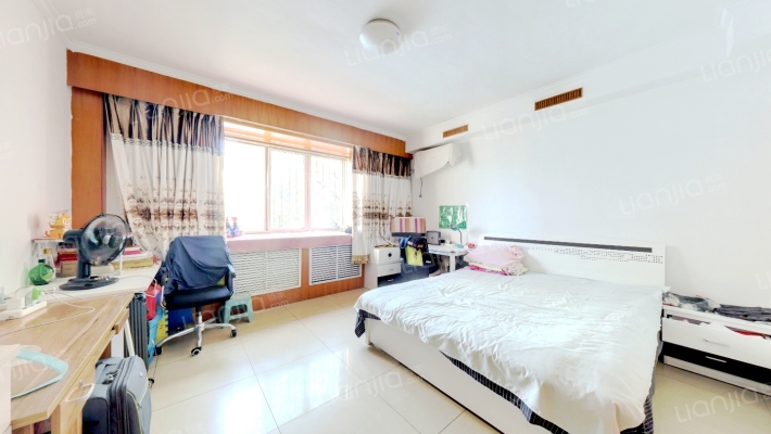 华阳公寓 中间好楼层 价格可议 南北通透格局-卧室A