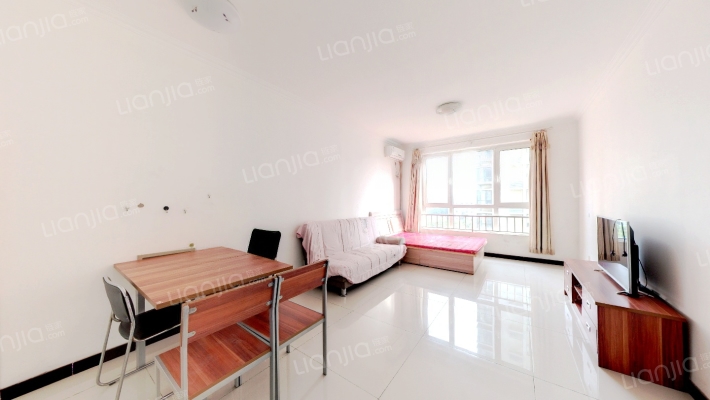 金竹花园，房本满二，客厅卧室落地大飘窗，税费低-客厅