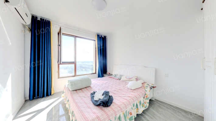 高铁新干线 3室1厅 南 北-卧室C