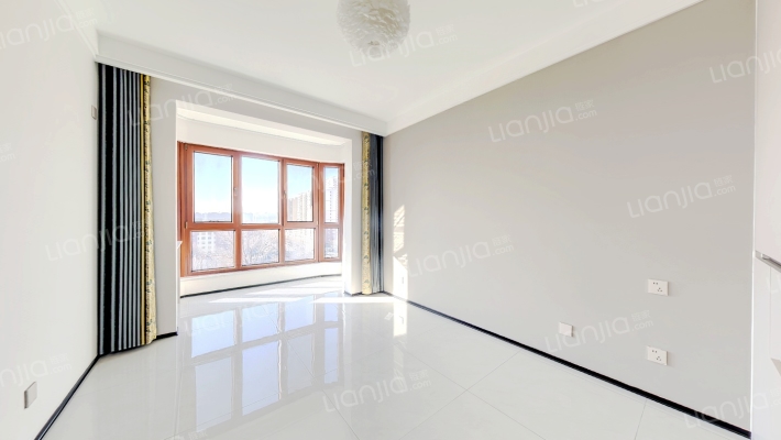 出售金品时代  南北通透两居 精装未住-卧室B