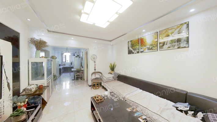 翡翠城南北通透两居室，房本满五，业主诚心出售-客厅