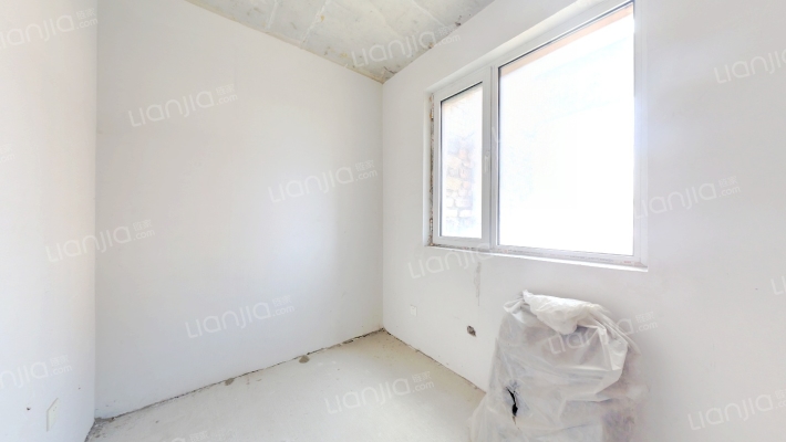 房本满二 视野开阔 总价低 业主靠谱-卧室C