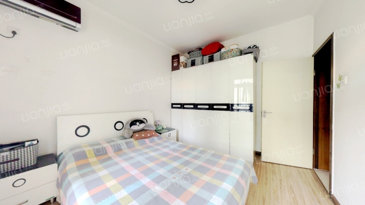 业主直售，中间楼层，拎包入住。-卧室B