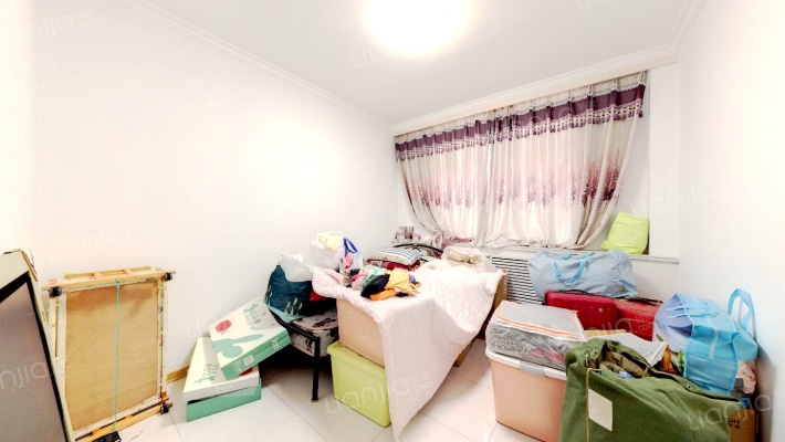 南北通透两居，精装修，税费少，购物方便-卧室B