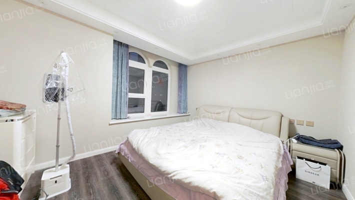 香邑溪谷玫瑰园上跃洋房  精装修-卧室C