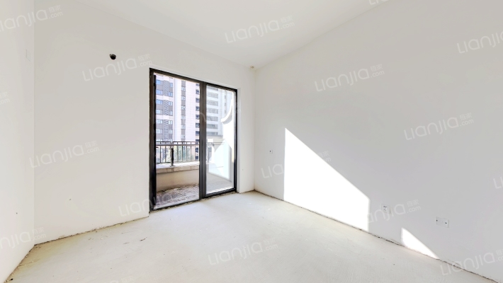 鸿坤理想尔湾 5室3厅 南 北-卧室C