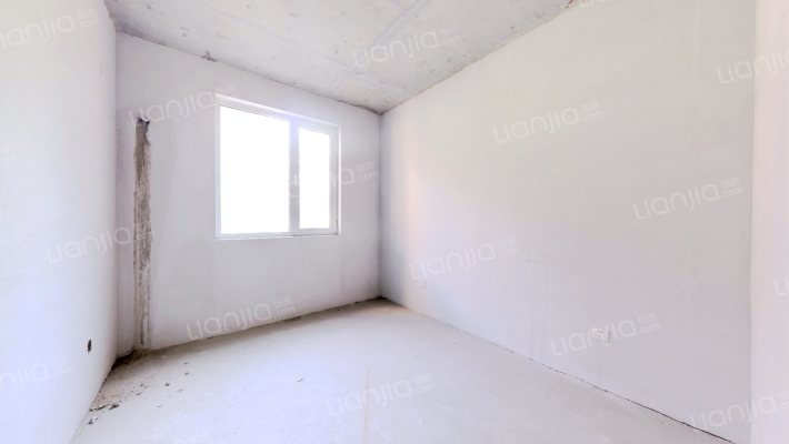 出售 香邑溪谷南北通通洋房 毛坯 带子母车位-卧室C