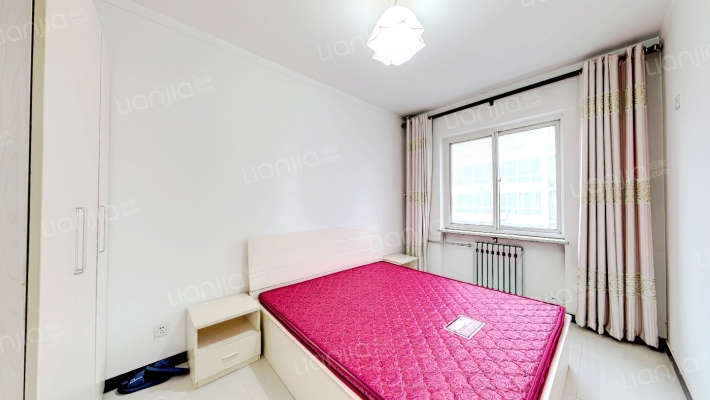 开发区高新水乡园南北通透两居中间楼层采光好税费低-卧室B