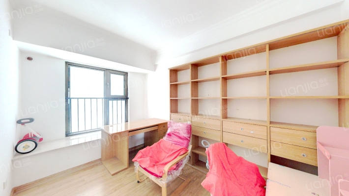 宝华碧桂园大学印象140户型，带家具，带车位-卧室B