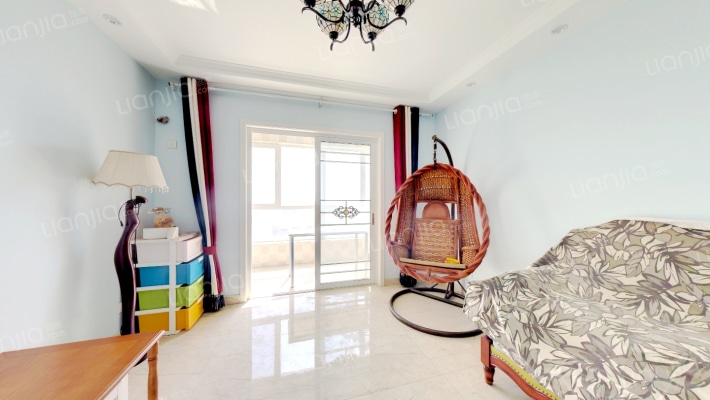 南北向的户型，采光好，户型好，视野好-客厅