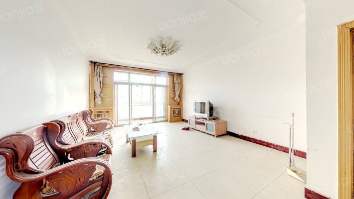 鹏润四季花园 3室2厅 南 北-客厅