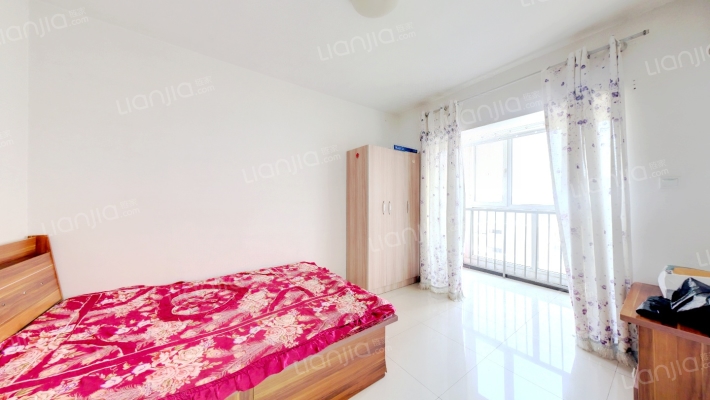 此房满五唯一，全阳户型，采光好，业主诚心想出手。-卧室B