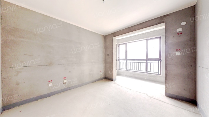 南北通透三居，毛坯房，不是样板间户型-卧室A