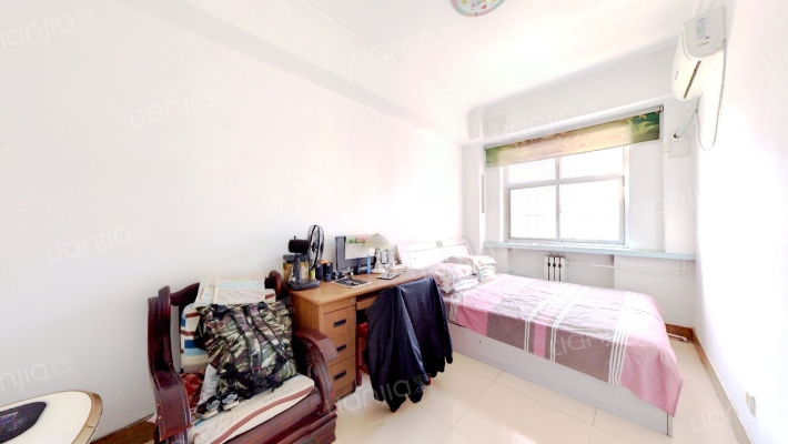 范阳路旁，正规三居双卫格局，环境好交通方便-卧室B