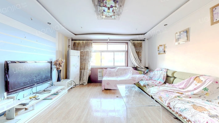 法院家属院 单位房物业费用低 有保障 通透格局-客厅