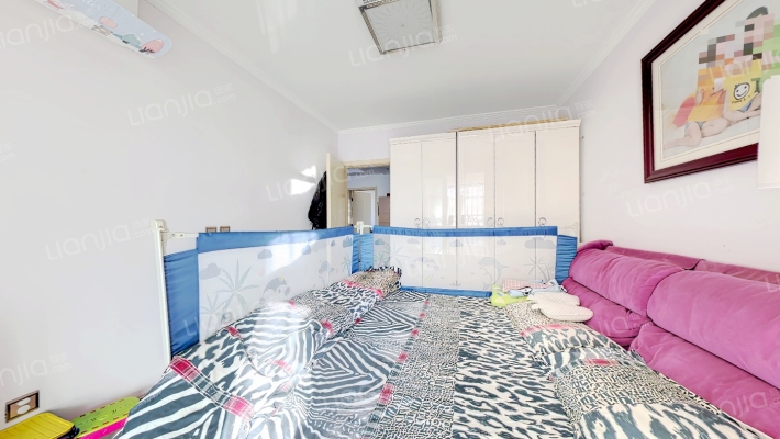 楼层好 采光充足 配套设施齐全 交通便利-卧室C