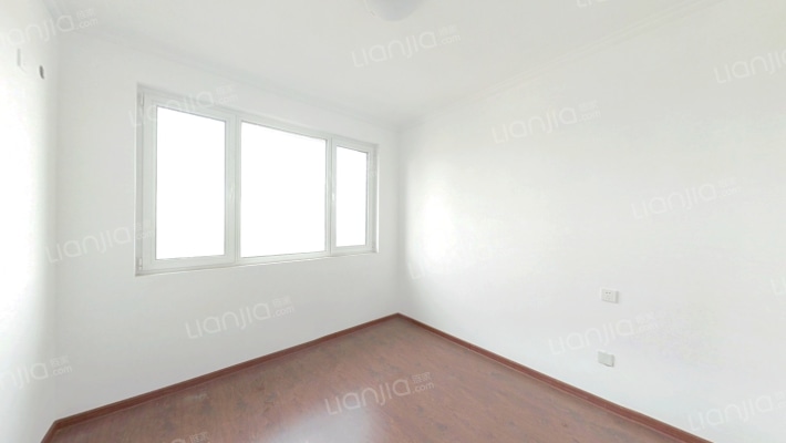 南北通三居，全明格局，业主急售-卧室B