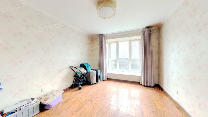 电梯洋房，好楼层，采光好，集中供暖，单位房质量好-卧室B