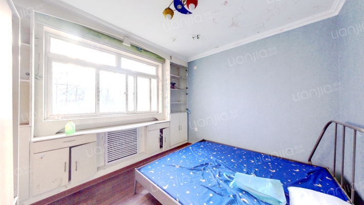 范阳路沿线 二层南北通透双卫三居 集中供暖-卧室B