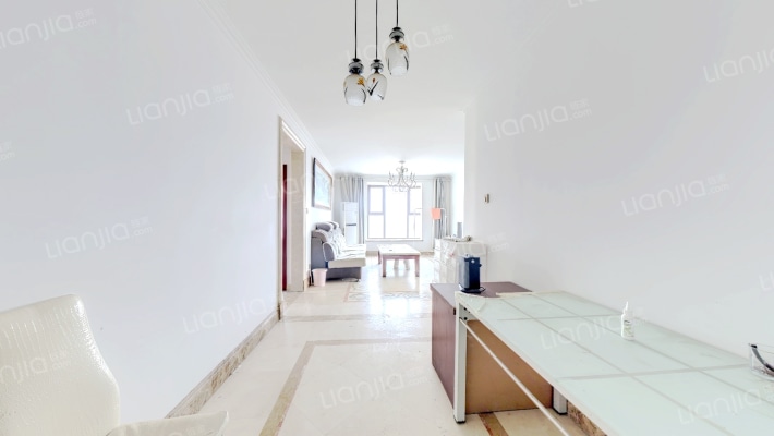 明卫 精装修 东户 满五 高楼层 视野开阔 带家具家电-客厅