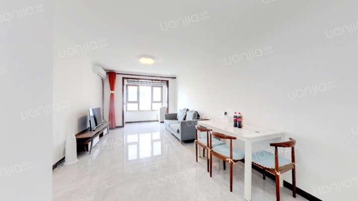 南北通透三居室 2.精装修 3.采光视野好 4.配套齐全-客厅