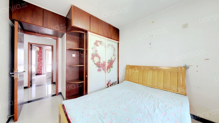 惠友康庭，满五不唯一，简单装修，顶层，南北通透两居-卧室A