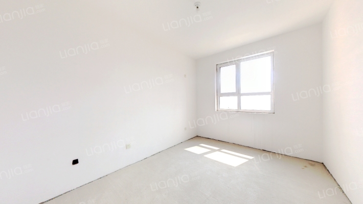 南北通透大三居 采光很好 带车位-卧室B