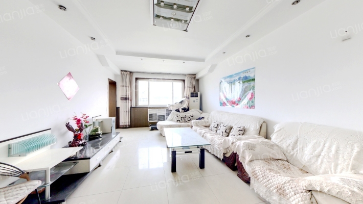 青旅花园 3室2厅 南 北-客厅