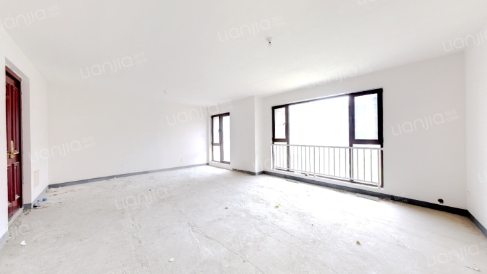 鸿坤洋房三居室   电梯入户  全明格局   满二年-客厅