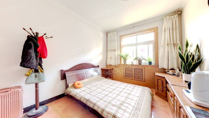 学园小区 2室2厅 南-卧室A