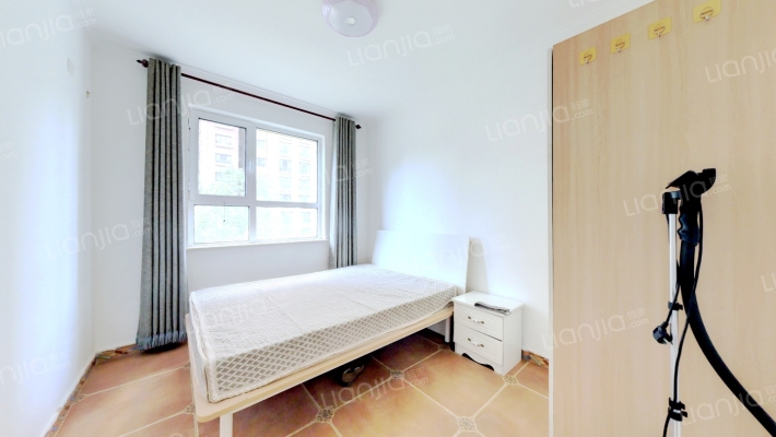 鹏渤印象城牛津花园 3室1厅 南 北-卧室A