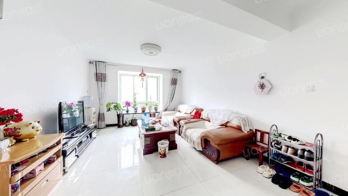 房本满五年精装修电梯洋房一梯两户适合居住-客厅