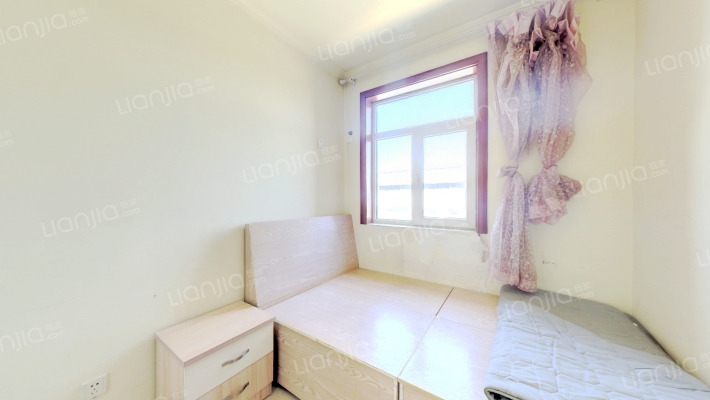 天地新城  南北通透两居室  低价出售  看房随时有钥匙-卧室A