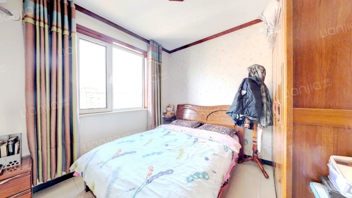 南北通透 三局双卫 精装修 拎包入住-卧室B