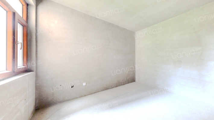 品质社区，不临街，房本满二，全南两居，看房有钥匙-卧室A