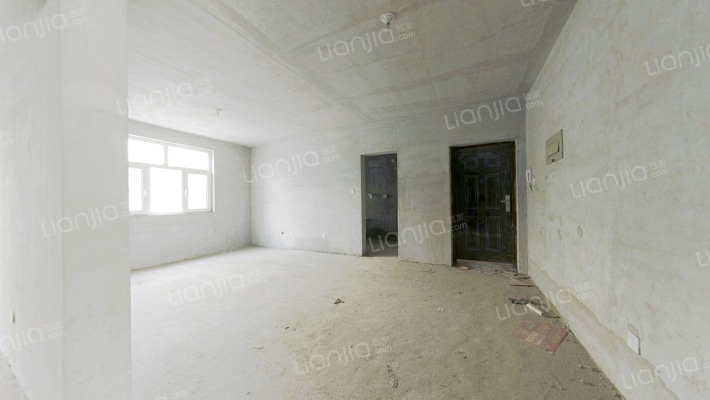 停车免费的高层小区 南北通透 房本满二-客厅