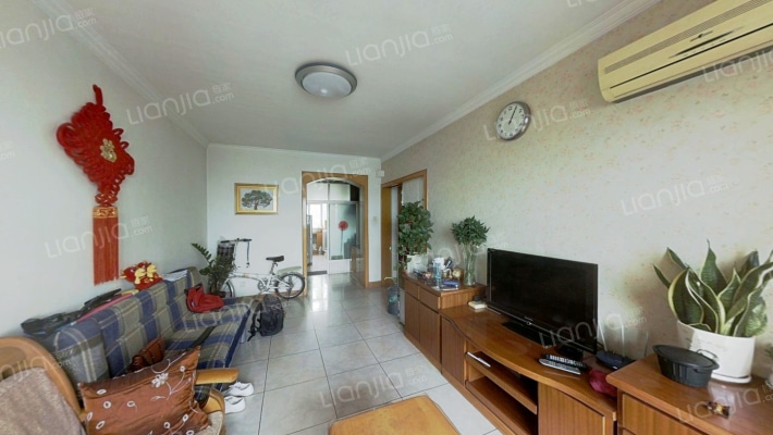 六十七处南北通透小两居满五唯一税费低-客厅